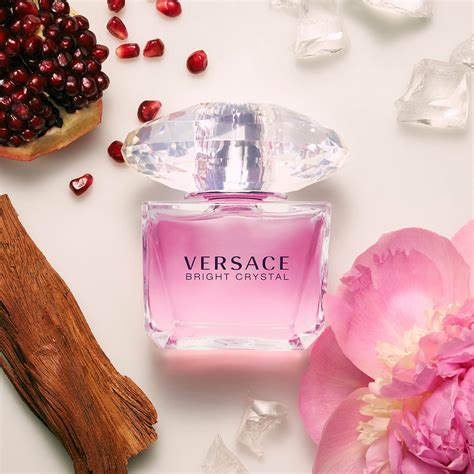 perfume versace bright crystal opiniones|versace bright crystal without cap.